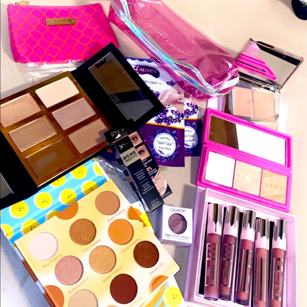 *NEW* Makeup Lot Makeup Bundle
